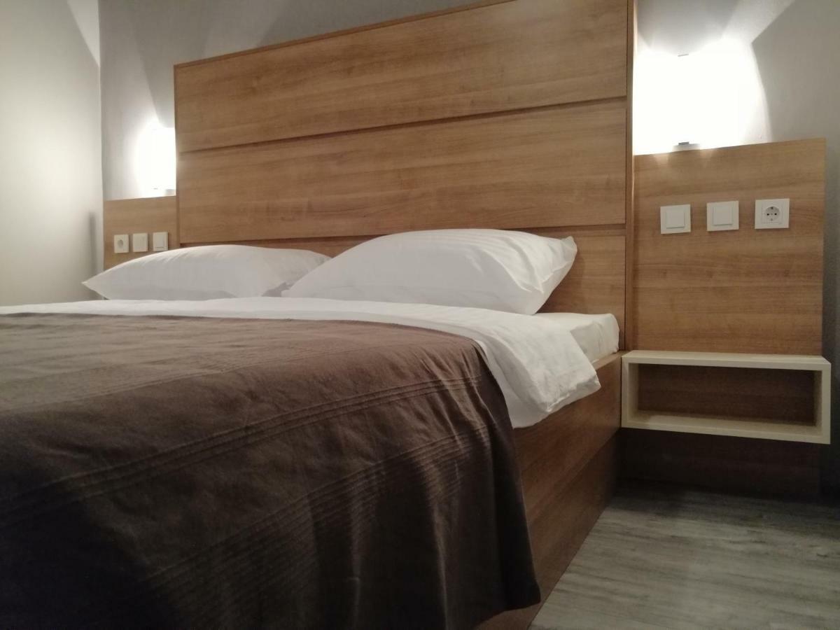Apartmani Simon 로파르 외부 사진